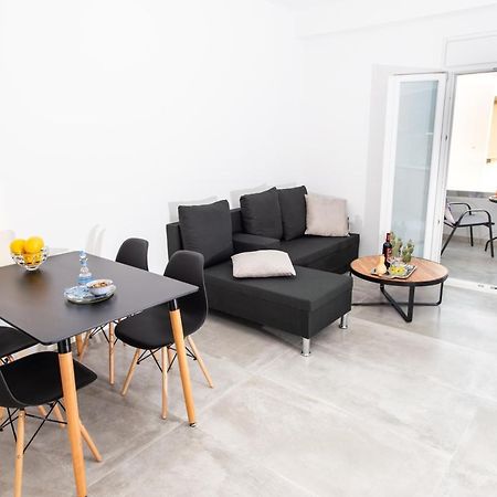 Raeti Apartments Tympáki Esterno foto